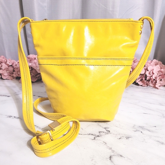 HOBO Handbags - HOBO The Original Vintage Lemon Yellow Leather Bucket Crossbody/Shoulder Bag